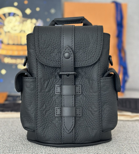 Louis vuitton nano - louis, christopher