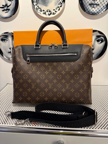 Louis vuitton porte documents - louis,