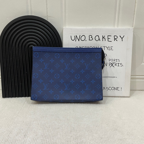 Pochette louis vuitton voyage - vuitton,