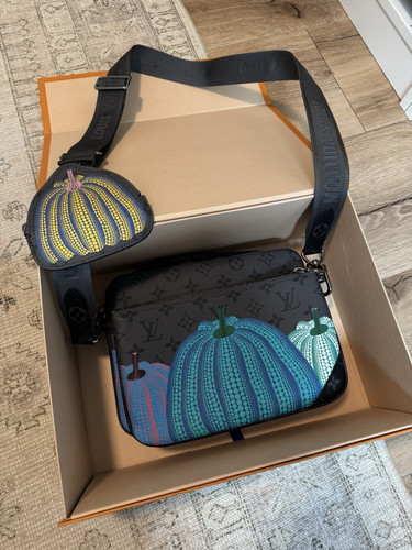 Louis vuitton yayoi - louis,